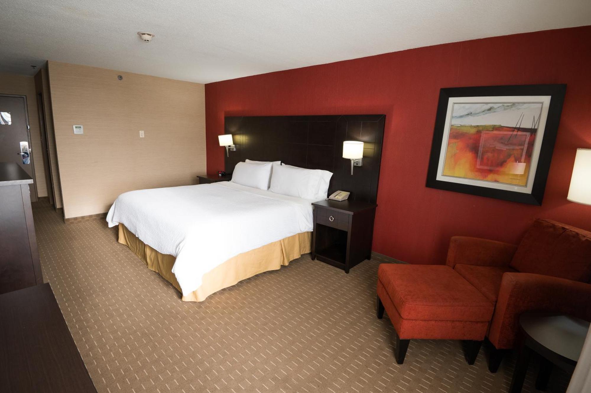Holiday Inn Express Hotel & Suites Chatham South By Ihg Eksteriør billede