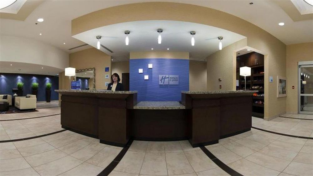 Holiday Inn Express Hotel & Suites Chatham South By Ihg Interiør billede